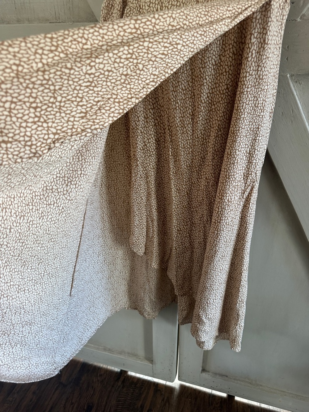 Japna Beige Cream Animal Print Asymmetrical Midi Skirt Size Medium Boho Rayon - Picture 4 of 7